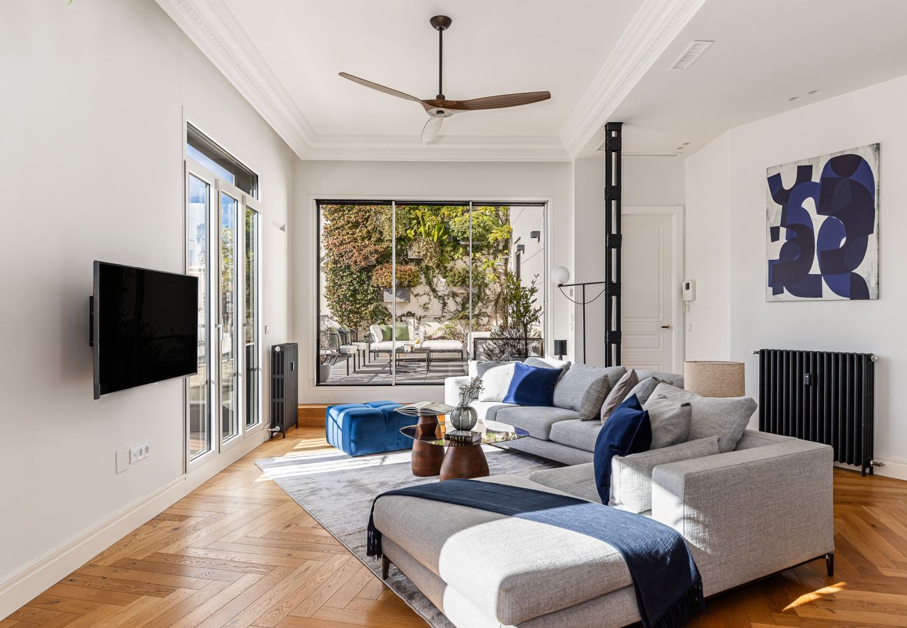 Apartamento en Madrid - Waou Gran Via Terraces Penthouse - Corta Duración