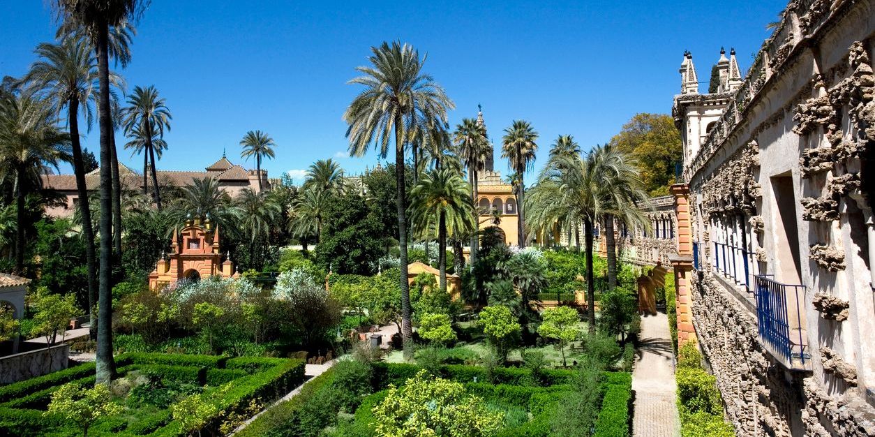 jardines-alcazar-sevilla.jpg
