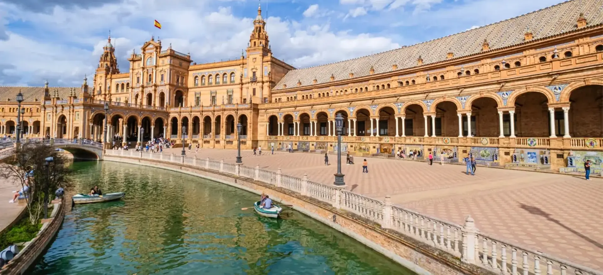 donde alojarse en sevilla