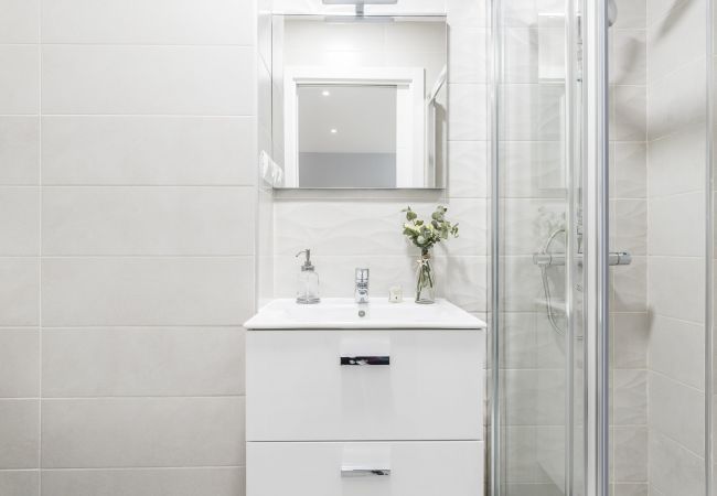 Apartment in Madrid - Waou La Latina I - Alquiler Corta Duración Apartment in Madrid - Waou La Latina I - Alquiler Corta Duración