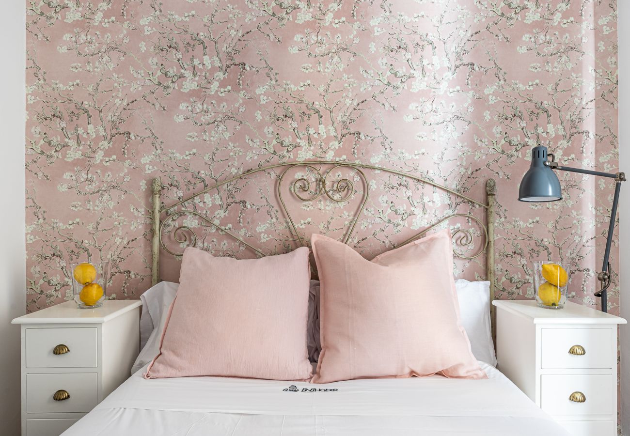 Apartment in Madrid - Waou La Latina II - Alquiler Corta Duración Apartment in Madrid - Waou La Latina II - Alquiler Corta Duración