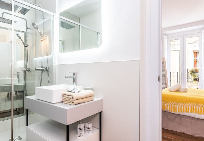 Apartment in Madrid - Waou Sol es MIA - Corta Duración Apartment in Madrid - Waou Sol es MIA - Corta Duración