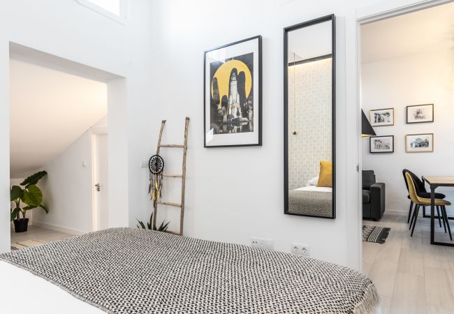 Apartment in Madrid - Waou Malasaña es MIA - Corta Duració Apartment in Madrid - Waou Malasaña es MIA - Corta Duració