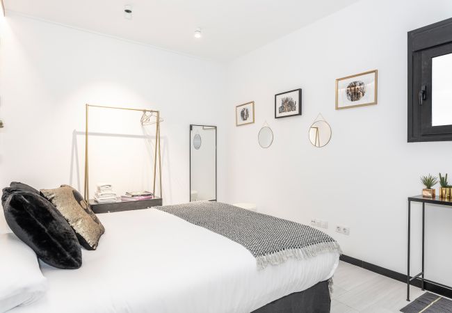 Apartment in Madrid - Waou Malasaña es MIA - Corta Duració Apartment in Madrid - Waou Malasaña es MIA - Corta Duració