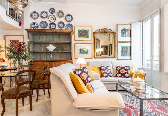 Apartment in Seville - Waou Sevilla Skyline Apartment in Seville - Waou Sevilla Skyline