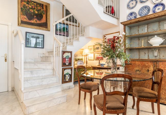 Apartment in Seville - Waou Sevilla Skyline Apartment in Seville - Waou Sevilla Skyline