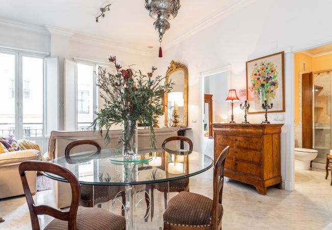 Apartment in Seville - Waou Sevilla Skyline Apartment in Seville - Waou Sevilla Skyline