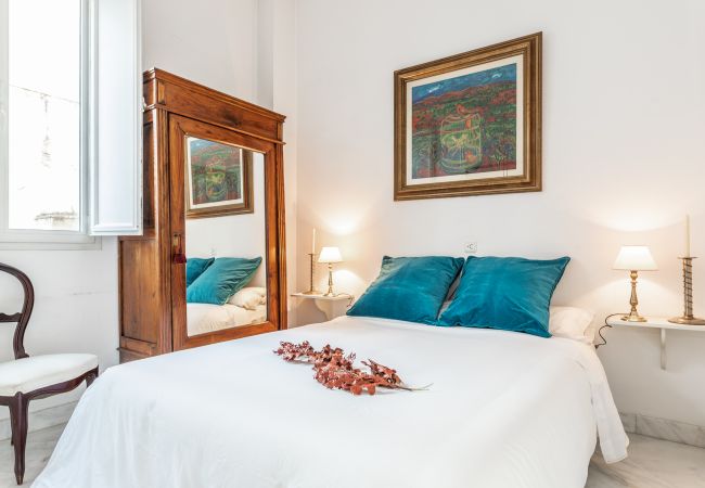 Apartment in Seville - Waou Sevilla Skyline Apartment in Seville - Waou Sevilla Skyline