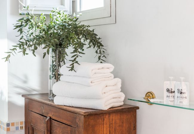 Apartment in Seville - Waou Sevilla Skyline Apartment in Seville - Waou Sevilla Skyline