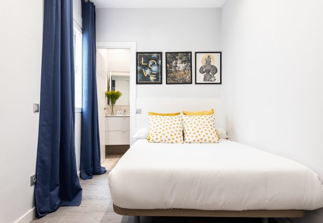 Apartment in Madrid - Waou Gran Via IV - Alquiler Corta Duración Apartment in Madrid - Waou Gran Via IV - Alquiler Corta Duración