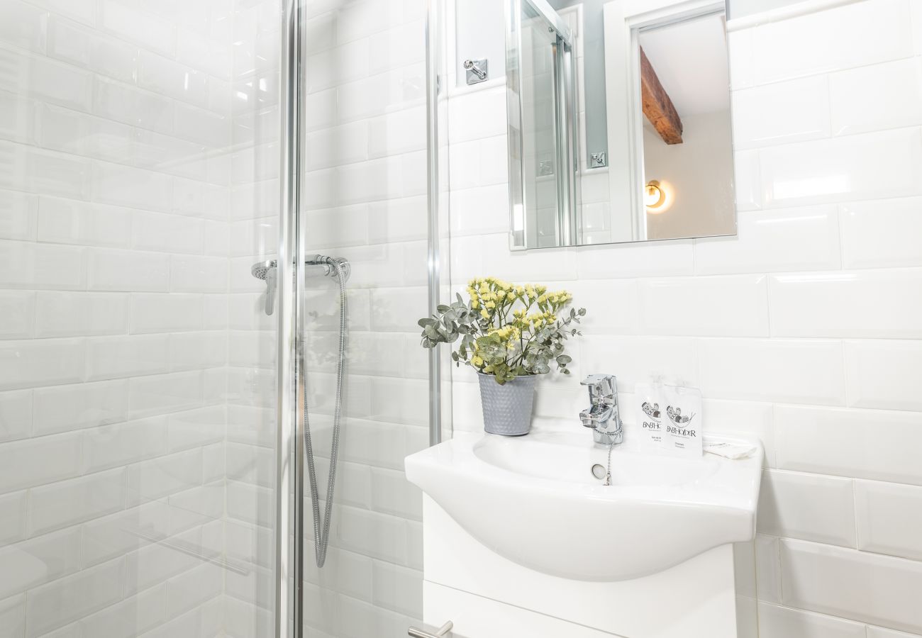 Apartment in Madrid - Waou Chamberi IV - Alquiler Corta Duración Apartment in Madrid - Waou Chamberi IV - Alquiler Corta Duración