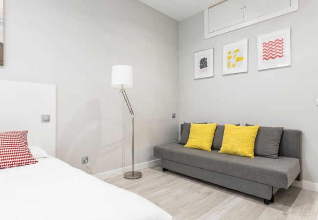 Apartment in Madrid - Waou Anton Martin I - Alquiler Corta Duración Apartment in Madrid - Waou Anton Martin I - Alquiler Corta Duración