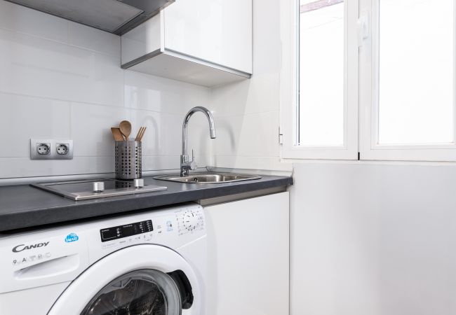 Apartment in Madrid - Waou Los Austrias I - Alquiler Corta Duración Apartment in Madrid - Waou Los Austrias I - Alquiler Corta Duración