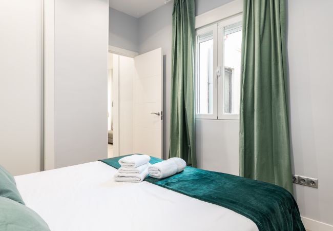 Apartment in Madrid - Waou Los Austrias I - Alquiler Corta Duración Apartment in Madrid - Waou Los Austrias I - Alquiler Corta Duración