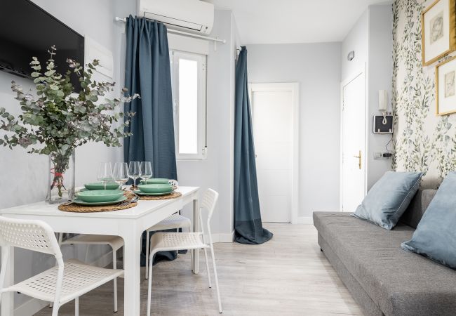 Apartment in Madrid - Waou Los Austrias I - Alquiler Corta Duración Apartment in Madrid - Waou Los Austrias I - Alquiler Corta Duración