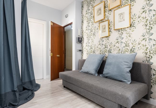 Apartment in Madrid - Waou Los Austrias I - Alquiler Corta Duración Apartment in Madrid - Waou Los Austrias I - Alquiler Corta Duración