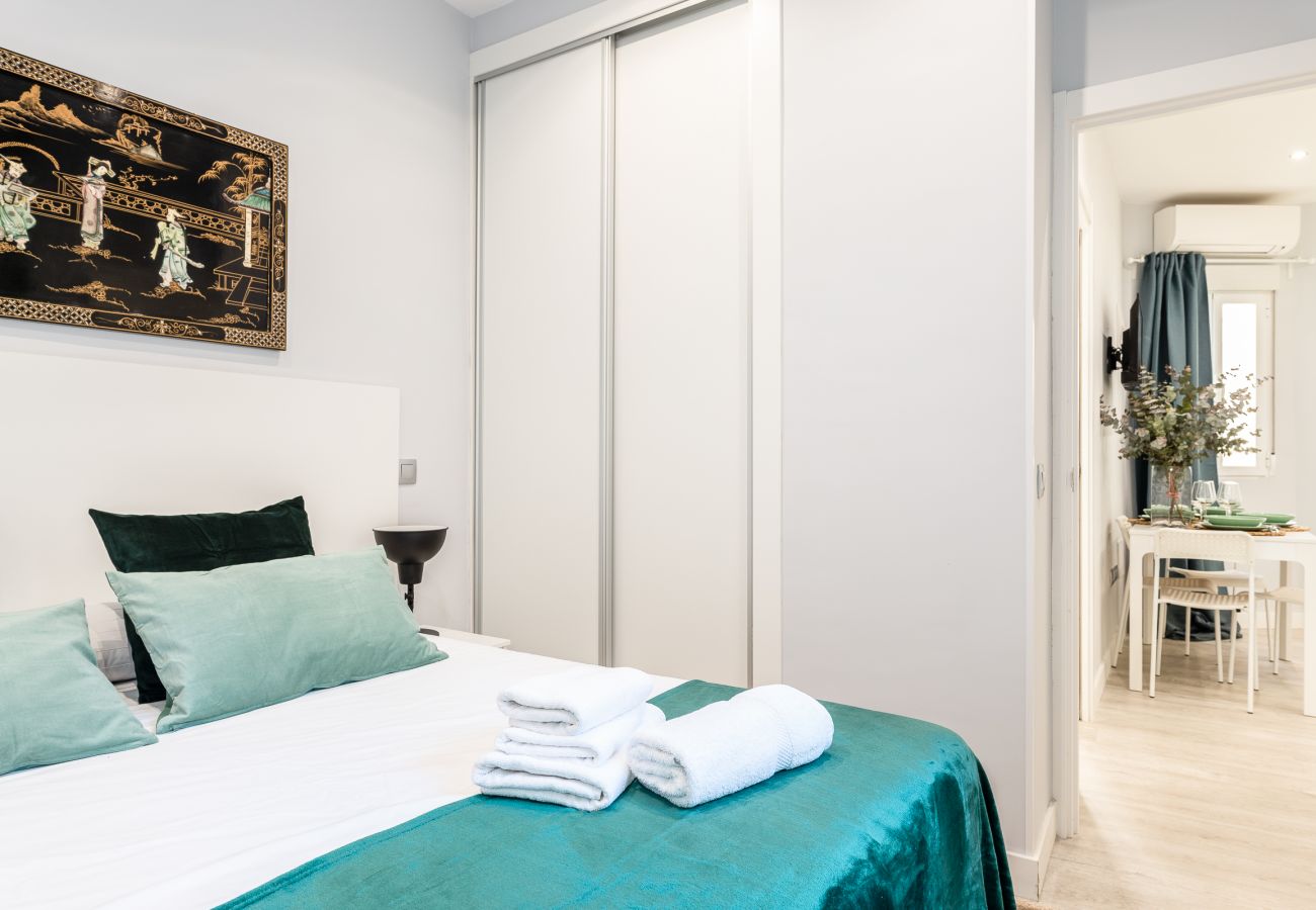 Apartment in Madrid - Waou Los Austrias I - Alquiler Corta Duración Apartment in Madrid - Waou Los Austrias I - Alquiler Corta Duración