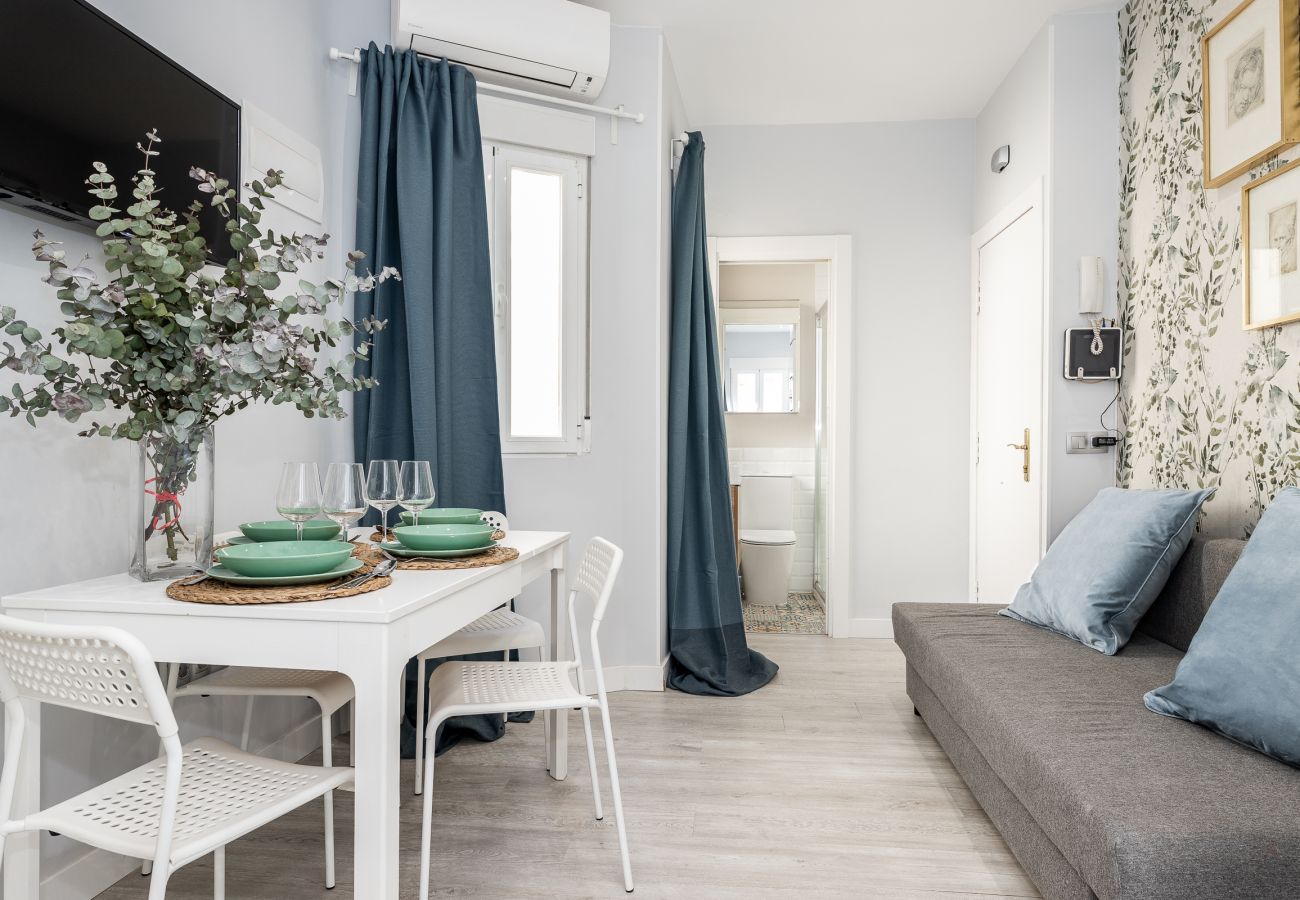 Apartment in Madrid - Waou Los Austrias I - Alquiler Corta Duración Apartment in Madrid - Waou Los Austrias I - Alquiler Corta Duración