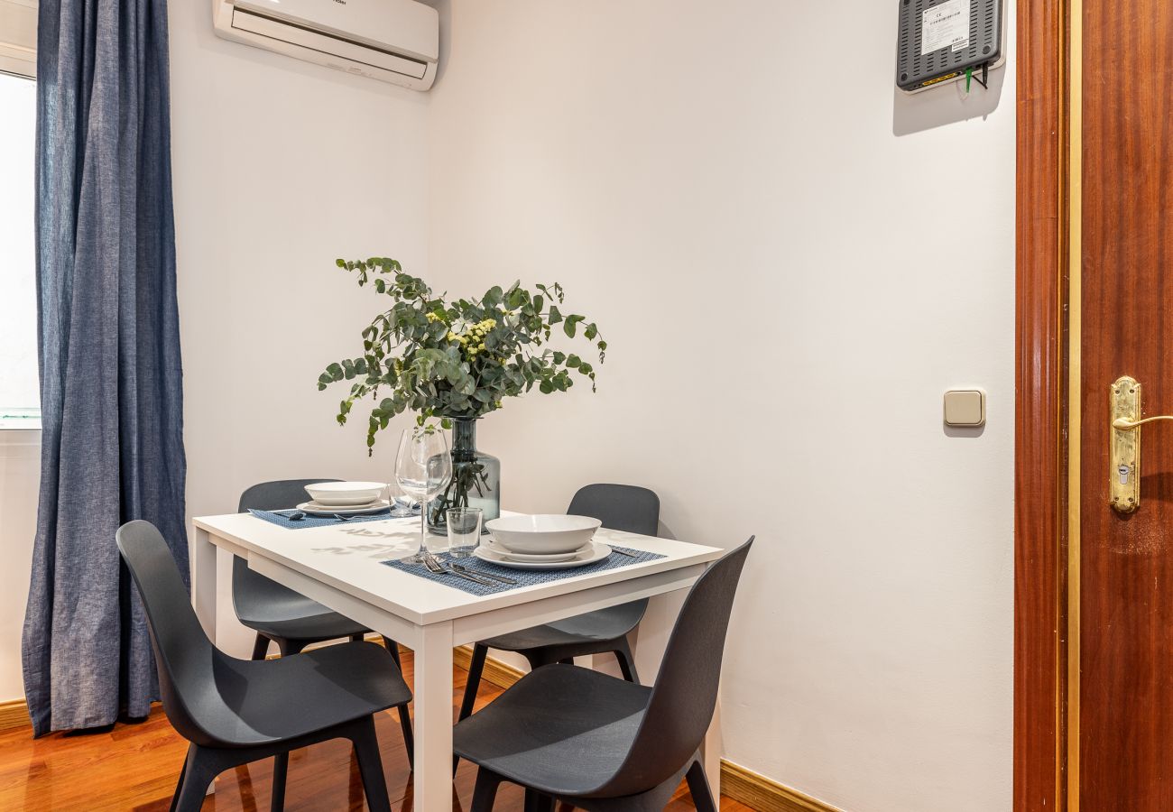 Apartment in Madrid - Waou Anton Martin II - Alquiler Corta Duración Apartment in Madrid - Waou Anton Martin II - Alquiler Corta Duración
