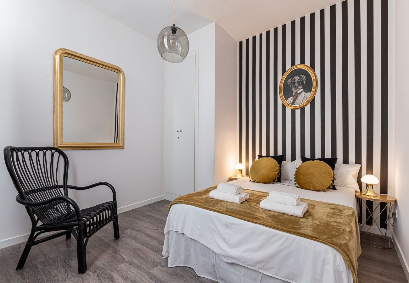 Apartment in Madrid - Queens Chueca III - Alquiler Corta Duración
