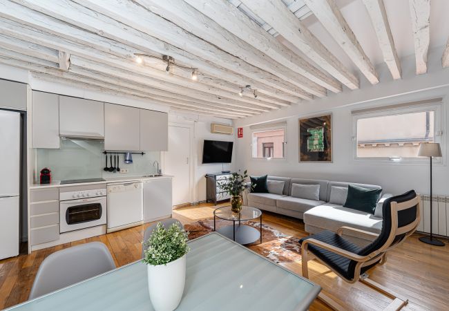 Apartment in Madrid - Waou Puerta del Sol II - Alquiler Corta Duración Apartment in Madrid - Waou Puerta del Sol II - Alquiler Corta Duración