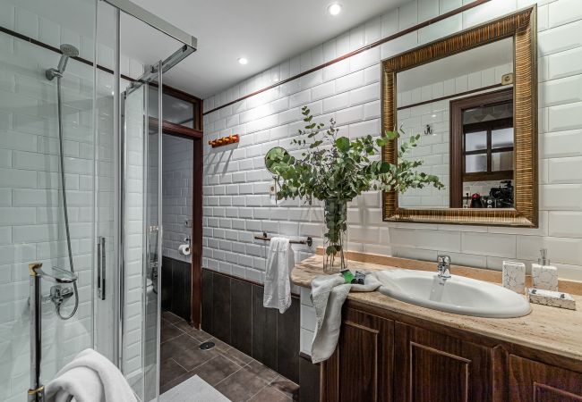 Apartment in Madrid - Waou Puerta del Sol III - Alquiler Corta Duración Apartment in Madrid - Waou Puerta del Sol III - Alquiler Corta Duración