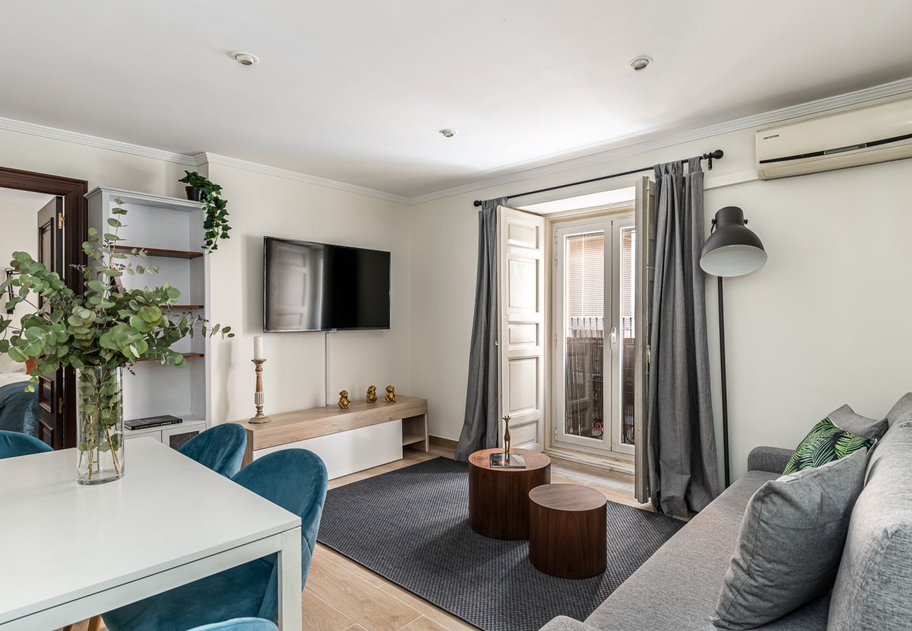 Apartment in Madrid - Waou Puerta del Sol III - Alquiler Corta Duración Apartment in Madrid - Waou Puerta del Sol III - Alquiler Corta Duración
