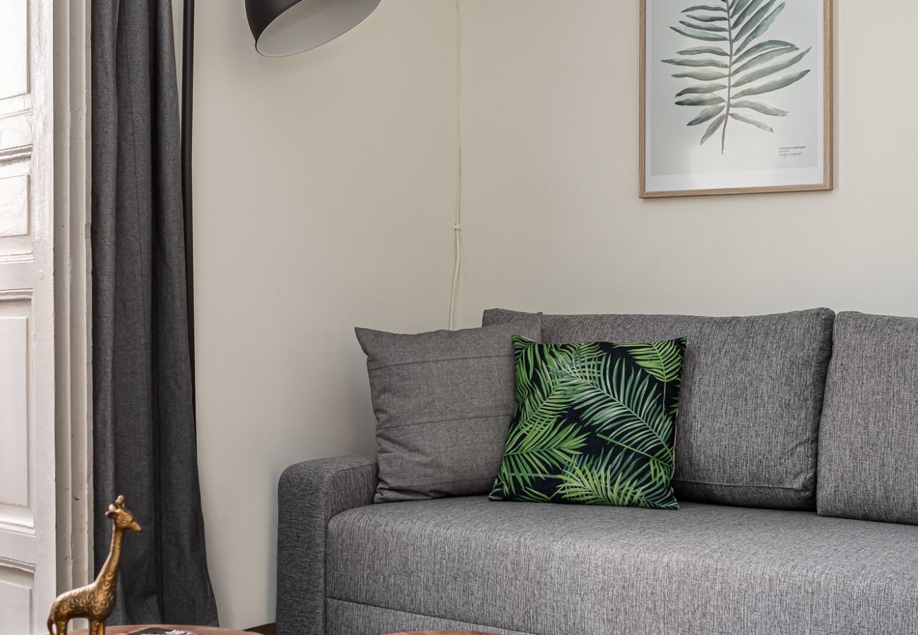 Apartment in Madrid - Waou Puerta del Sol III - Alquiler Corta Duración Apartment in Madrid - Waou Puerta del Sol III - Alquiler Corta Duración