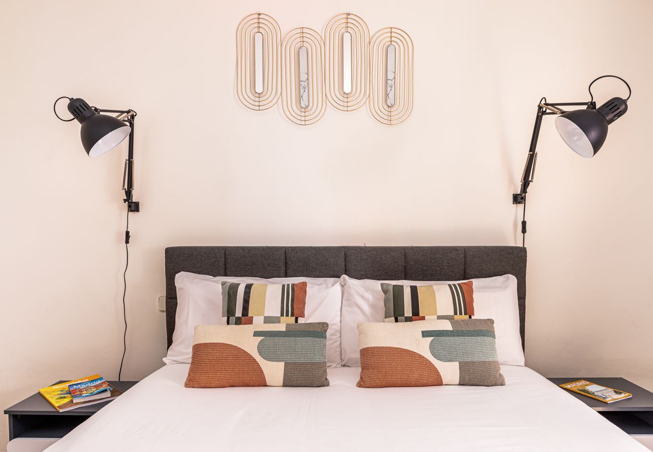 Apartment in Madrid - Waou Puerta del Sol III - Alquiler Corta Duración Apartment in Madrid - Waou Puerta del Sol III - Alquiler Corta Duración