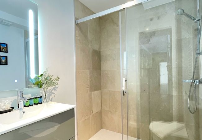 Apartment in Madrid - Waou Opera es MIA - Corta Duración Apartment in Madrid - Waou Opera es MIA - Corta Duración
