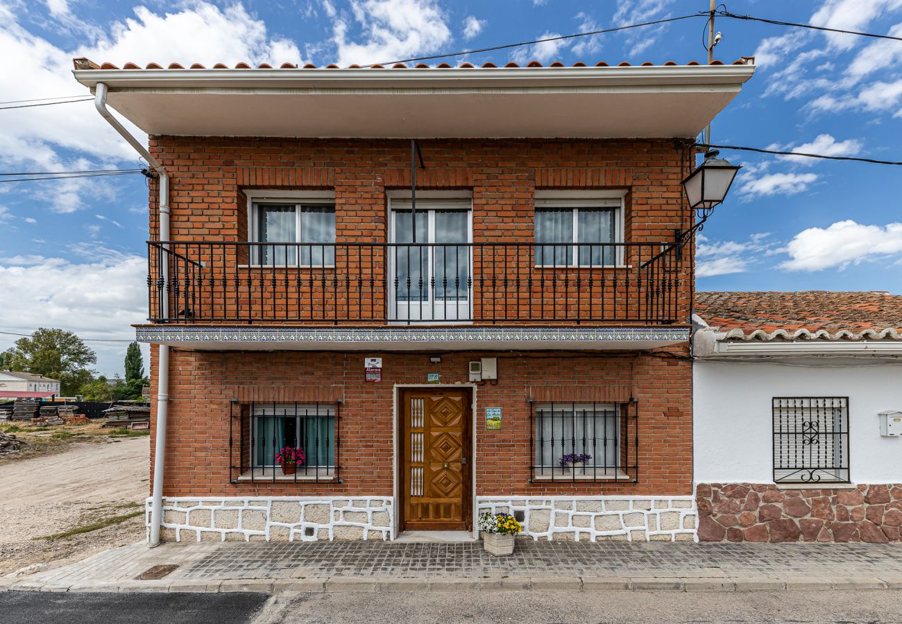 Cottage in Titulcia - Waou La Casa de los Abuelos, Titulcia-ParqueWarner Cottage in Titulcia - Waou La Casa de los Abuelos, Titulcia-ParqueWarner