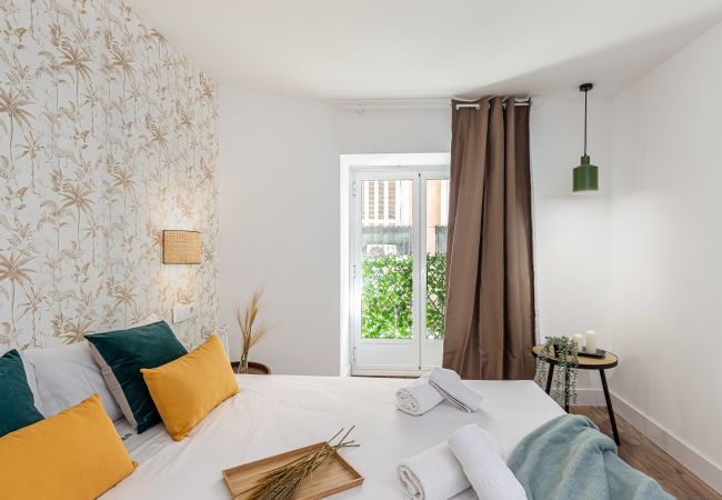 Apartment in Madrid - Queens Chueca II - Alquiler Corta Duración Apartment in Madrid - Queens Chueca II - Alquiler Corta Duración