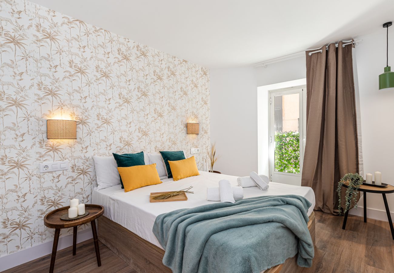 Apartment in Madrid - Queens Chueca II - Alquiler Corta Duración Apartment in Madrid - Queens Chueca II - Alquiler Corta Duración