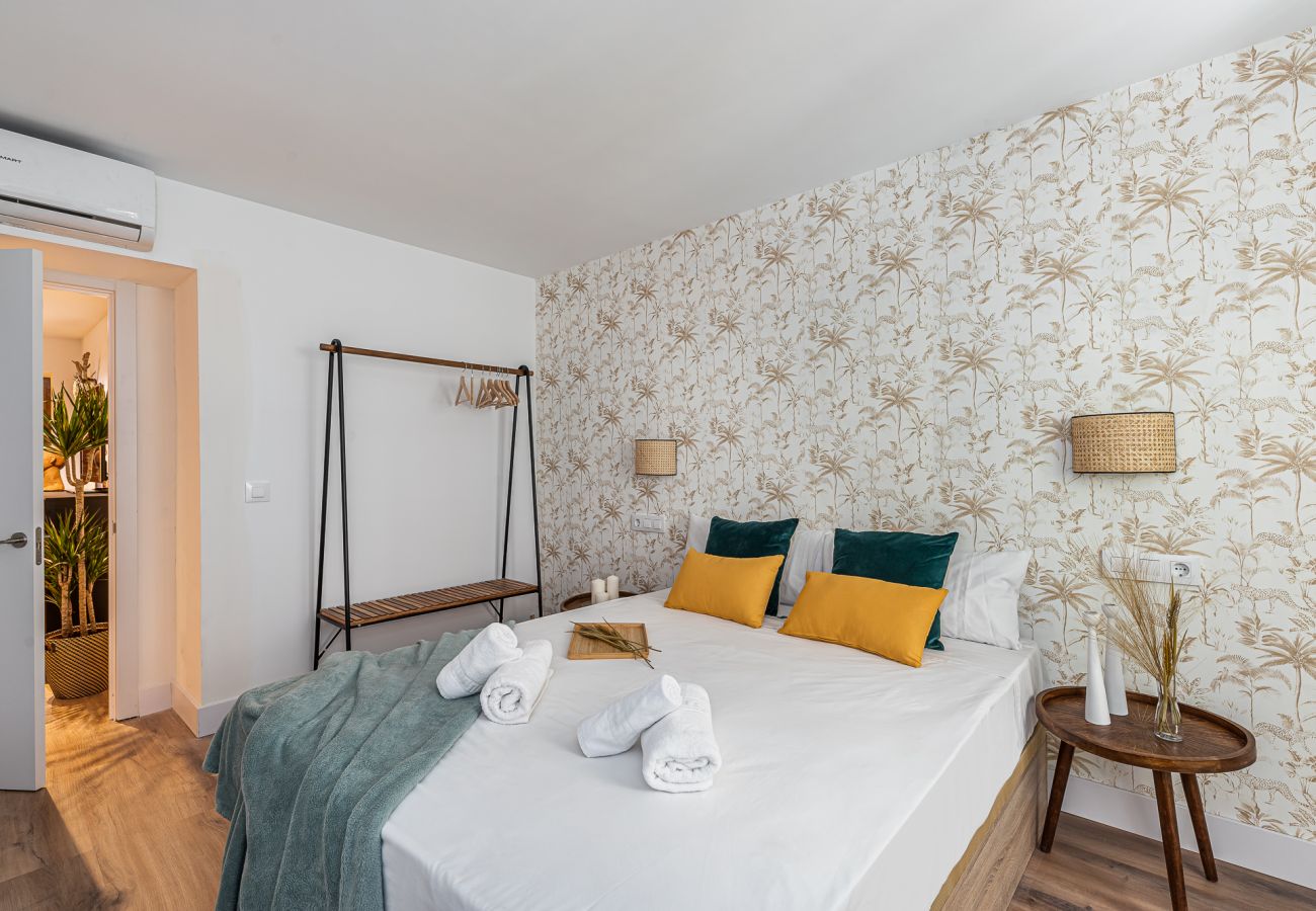 Apartment in Madrid - Queens Chueca II - Alquiler Corta Duración Apartment in Madrid - Queens Chueca II - Alquiler Corta Duración