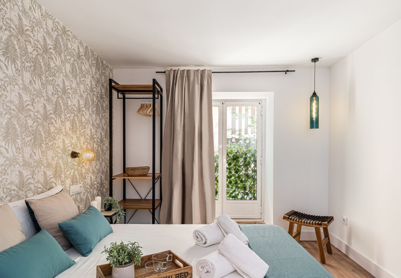 Apartment in Madrid - Queens Chueca II - Alquiler Corta Duración Apartment in Madrid - Queens Chueca II - Alquiler Corta Duración