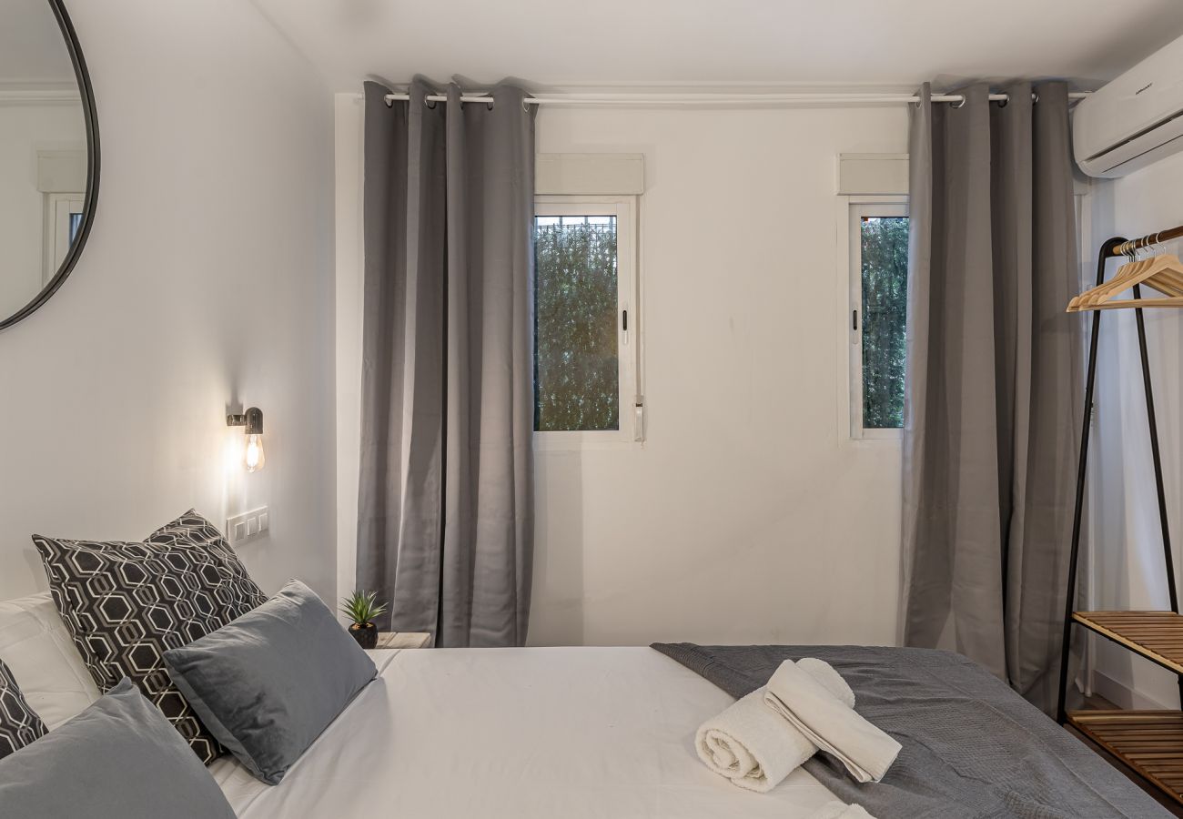 Apartment in Madrid - Queens Chueca II - Alquiler Corta Duración Apartment in Madrid - Queens Chueca II - Alquiler Corta Duración