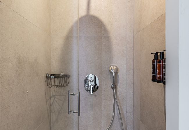Rent by room in Madrid - Queens House Chueca I Rent by room in Madrid - Queens House Chueca I