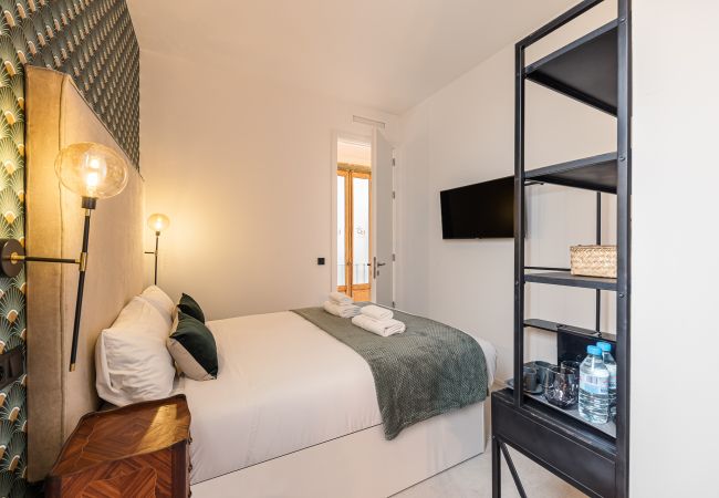 Rent by room in Madrid - Queens House Chueca VI Rent by room in Madrid - Queens House Chueca VI