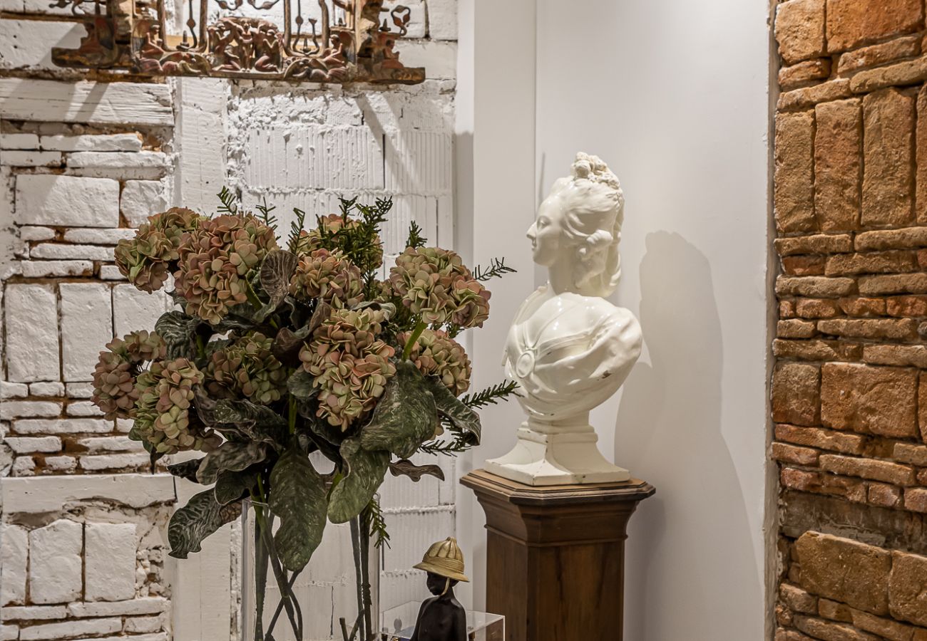 Rent by room in Madrid - Queens House Chueca VI Rent by room in Madrid - Queens House Chueca VI