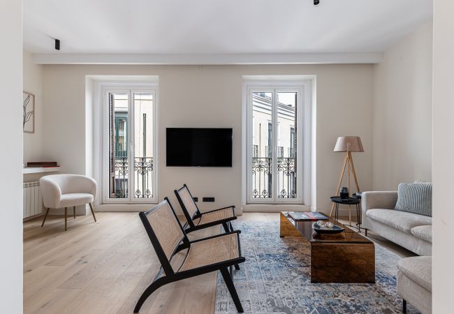 Apartment in Madrid - Waou Puerta del Sol VI - Alquiler Corta Duración Apartment in Madrid - Waou Puerta del Sol VI - Alquiler Corta Duración