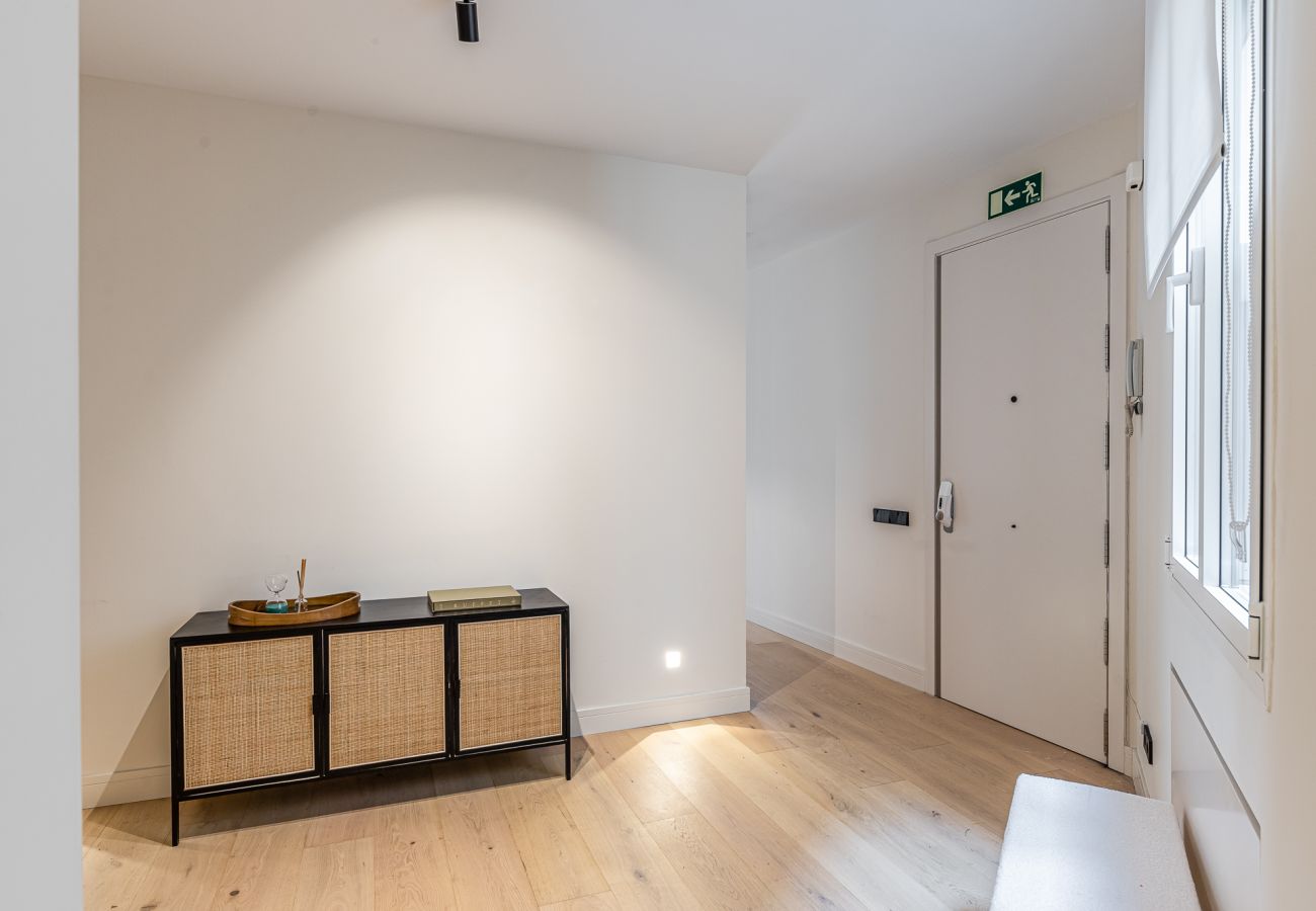 Apartment in Madrid - Waou Puerta del Sol VI - Alquiler Corta Duración Apartment in Madrid - Waou Puerta del Sol VI - Alquiler Corta Duración