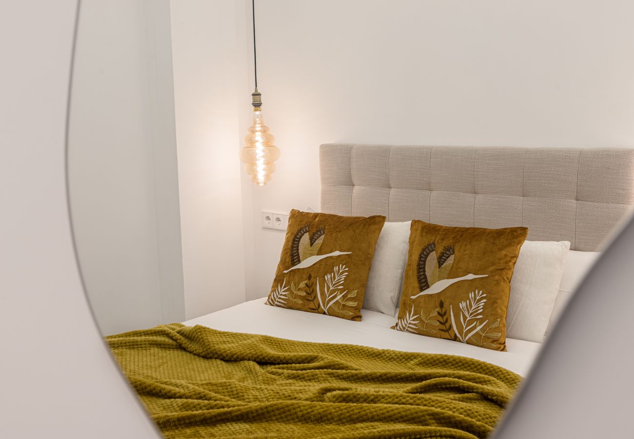 Apartment in Madrid - Queens Chamberi II - Alquiler Corta Duración Apartment in Madrid - Queens Chamberi II - Alquiler Corta Duración