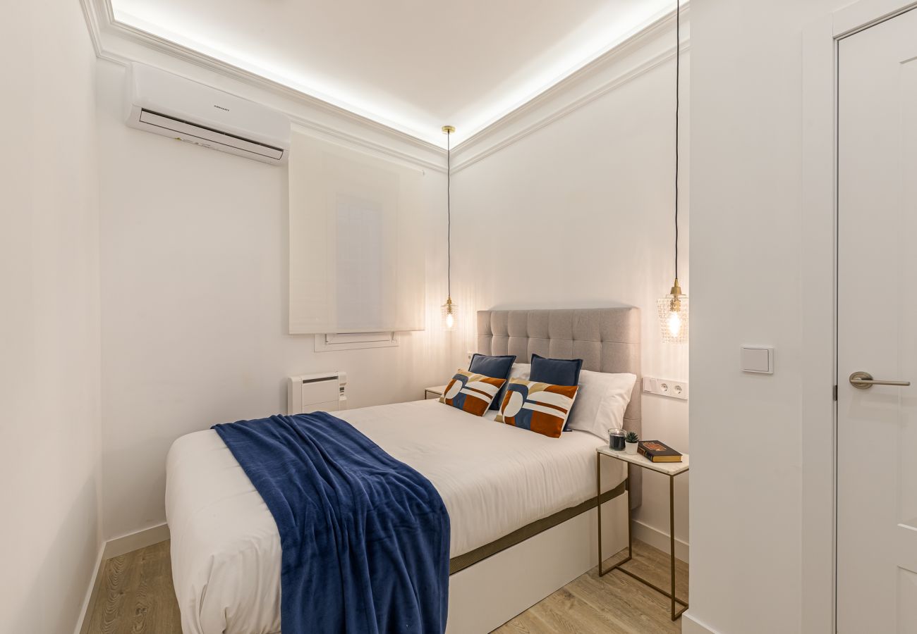 Apartment in Madrid - Queens Chamberi II - Alquiler Corta Duración Apartment in Madrid - Queens Chamberi II - Alquiler Corta Duración