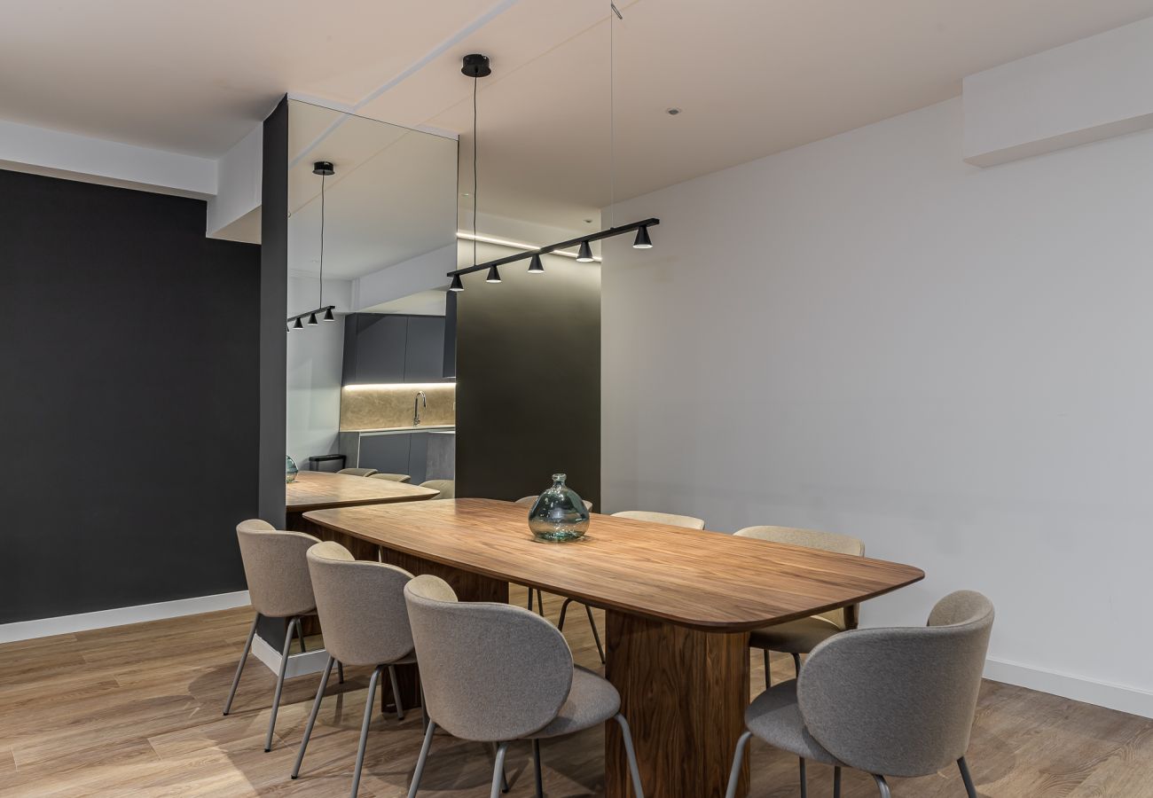 Rent by room in Madrid - Queens Plaza España IV - Alquiler Corta Duración Rent by room in Madrid - Queens Plaza España IV - Alquiler Corta Duración