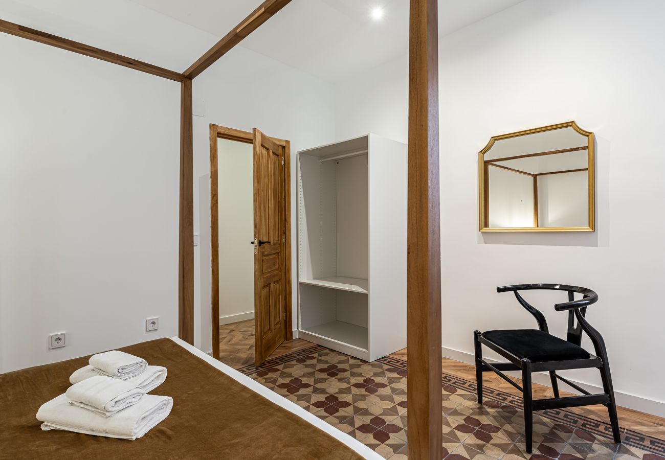 Apartment in Madrid - Queens Plaza Mayor IV - Alquiler Corta Duración Apartment in Madrid - Queens Plaza Mayor IV - Alquiler Corta Duración
