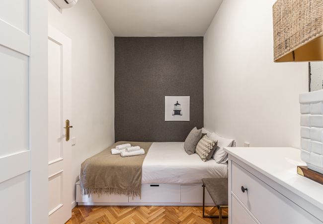 Apartment in Madrid - Waou Madrid Centro V - Alquiler Corta Duración Apartment in Madrid - Waou Madrid Centro V - Alquiler Corta Duración