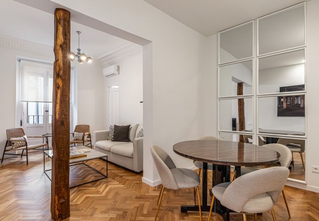 Apartment in Madrid - Waou Madrid Centro V - Alquiler Corta Duración Apartment in Madrid - Waou Madrid Centro V - Alquiler Corta Duración