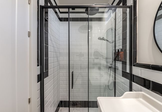 Apartment in Madrid - Waou Madrid Centro V - Alquiler Corta Duración Apartment in Madrid - Waou Madrid Centro V - Alquiler Corta Duración