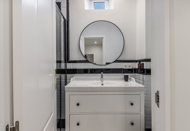 Apartment in Madrid - Waou Madrid Centro V - Alquiler Corta Duración Apartment in Madrid - Waou Madrid Centro V - Alquiler Corta Duración