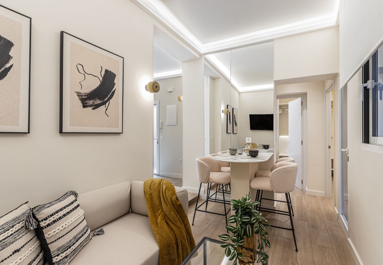 Apartment in Madrid - Queens Chueca IV - Alquiler Corta Duración